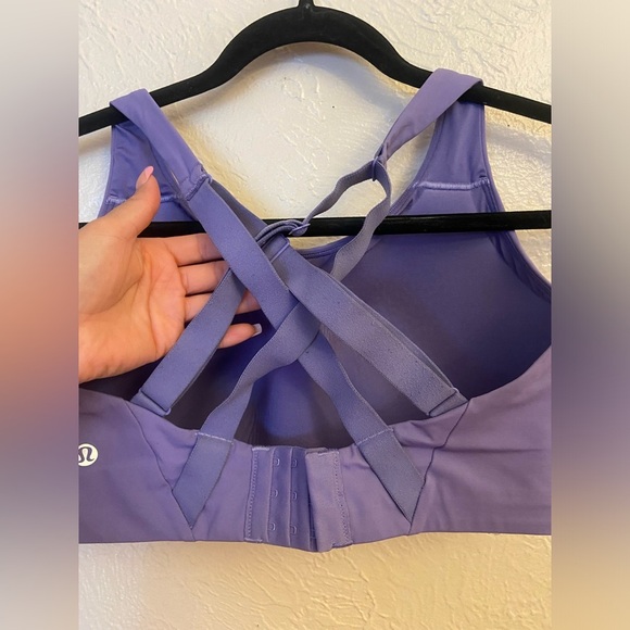 Lululemon braaa! - Picture 2 of 5